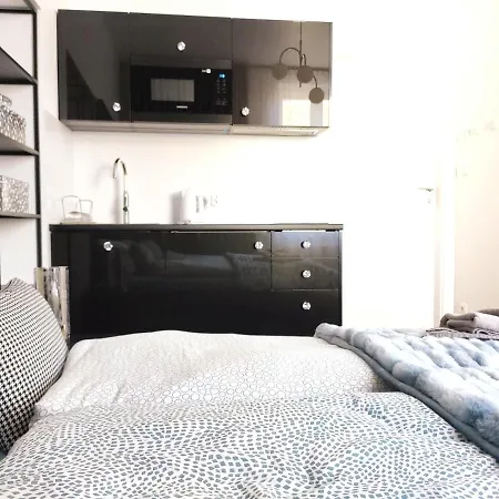 Szeroka 33 A-c By Homeprime Apartment *