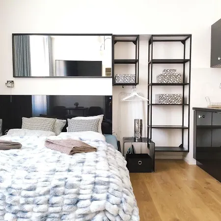 Apartment Szeroka 33 A-c By Homeprime