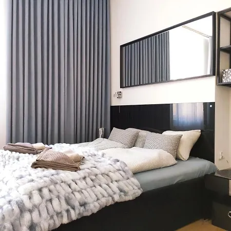 Apartment Szeroka 33 A-c By Homeprime Krakow