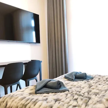 Szeroka 33 A-c By Homeprime Apartment *