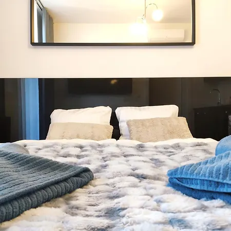 Apartment Szeroka 33 A-c By Homeprime Krakow