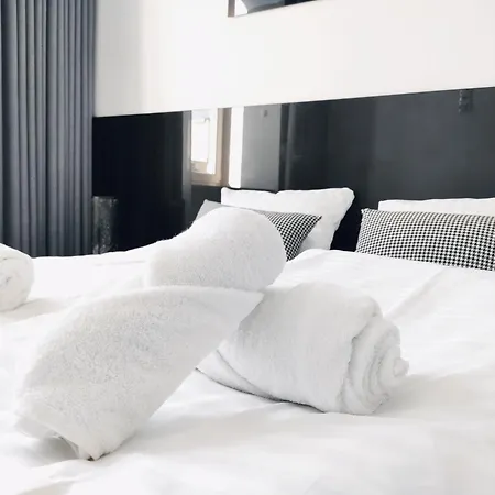 Szeroka 33 A-c By Homeprime Cracovia