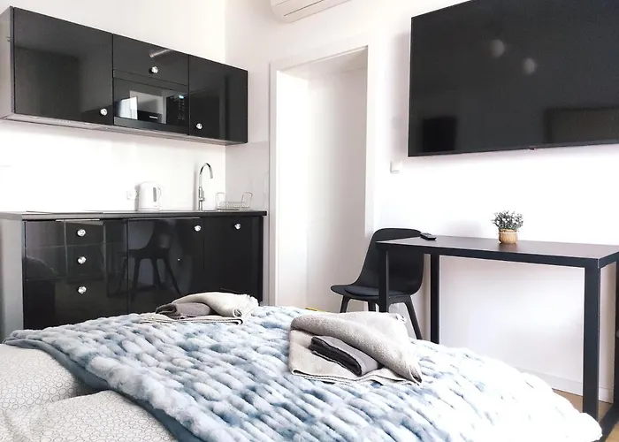 Szeroka 33 A-c By Homeprime * Krakau